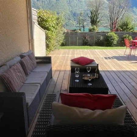 Casa Recto, Au Bord Du D'annecy Avec Vue * Doussard